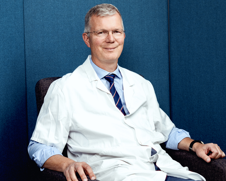 Portrait de Pr Damien Ricard